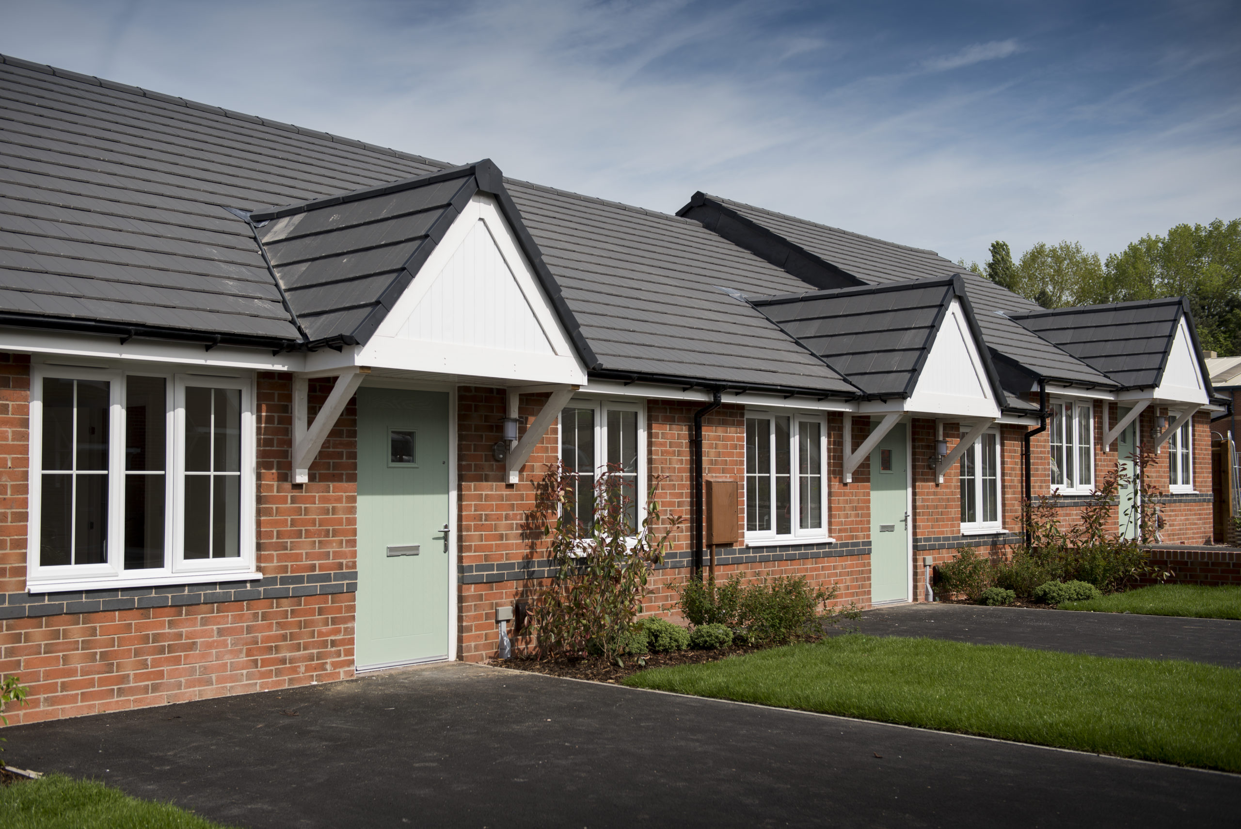 The Pros and Cons of Prefab Housing Roofspace Solutions